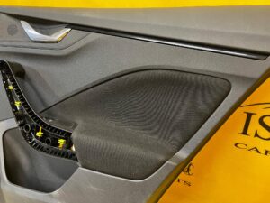 BOCZEK DRZWI TYŁ TYLNY PRAWY SKODA SCALA