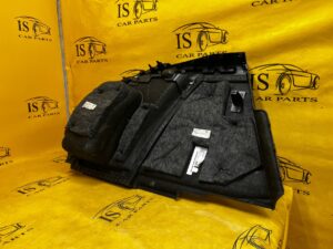 TAPICERKA BOCZEK BAGAŻNIKA TYŁ PRAWY PORSCHE MACAN 95B