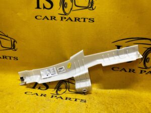 PRAW MOCOWANIE WYKŁADZIN LISTWA JAGUAR E-PACE X540