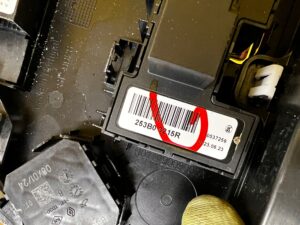 LAMPKA OŚWIETLENIE PODSUFITKI WNĘTRZA SOS RENAULT ESPACE VI AUSTRAL