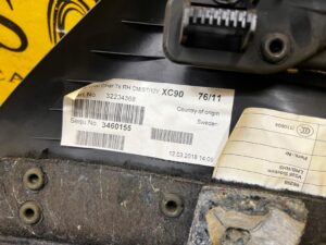 TAPICERKA BOCZEK BAGAŻNIKA TYŁ PRAWY PRAWA 7 OSÓB VOLVO XC90 II