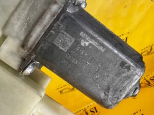 MECHANIZM PODNOŚNIK SZYBY TYŁ PRAWY PEUGEOT 308 II T9