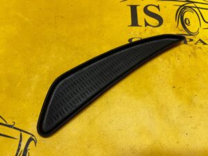 MATA WYKŁADZINA SCHOWKA FOTELA TYŁ LEWY BMW X5 E70 X6 E71