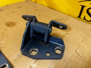 KPL ZAWIASY DRZWI PRZÓD PRAWY FORD BRONCO 21- AZURE GREY PEARL