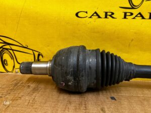 PÓŁOŚ PRZÓD PRZEDNIA LEWA LEWY MERCEDES CLA C117 2.2 DIESEL