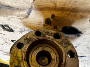 WAŁ KORBOWY RENAULT DACIA 1.5 BLUE DCI K9K U874