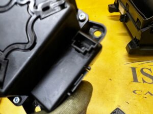 PANEL PRZEŁĄCZNIK POKRĘTŁO STEROWANIA NAWIGACJĄ MERCEDES GL X166