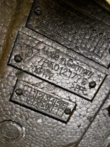 STYROPIAN SCHOWEK BAGAŻNIKA PORSCHE CAYENNE II 7P5 LIFT 92A