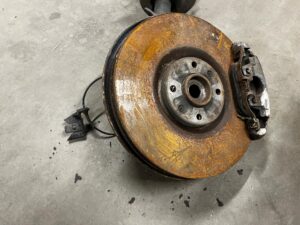 NOGA ZWROTNICA AMORTYZATOR PRZÓD PRAWY CITROEN DS5 I 2.0 HDI HYBRID