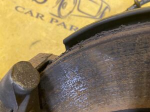 FORD C-MAX MK2 ZWROTNICA PIASTA PRZEDNIA LEWA