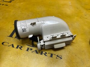 KRATKA NAWIEWU SUFITOWEGO DACHU LEWA LEWY MERCEDES GLS X166