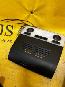 LAMPKA OŚWIETLENIE PODSUFITKI BMW E92 M3 6946126