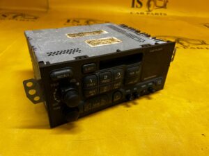 RADIO RADIOODTWARZACZ CHEVROLET CORVETTE C5 97-04