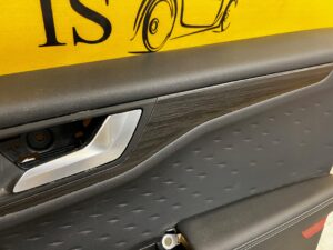 TAPICERKA BOCZEK DRZWI PRZÓD PRAWY FORD KUGA MK3 VIGNALE BANG OLUFSEN