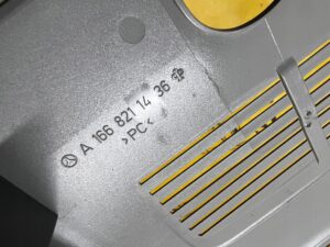 OSŁONA OBUDOWA LUSTERKA WEWNĘTRZNEGO WSTECZNEGO MERCEDES GL X166 GRAY