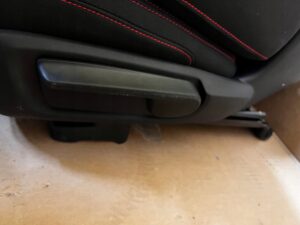 KOMPLET FOTELE MATERIAŁOWE WNĘTRZE TUNEL ŚRODKOWY FORD KUGA ST-LINE MK3