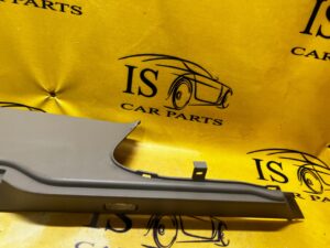 BOCZEK BAGAŻNIKA PRAWY RANGE ROVER VOGUE L405