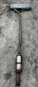 KOMPLETNY WYDECH TŁUMIK KOŃCOWY RURA BMW F40 SERIA 1 118I