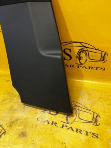 OSŁONA POSZYCIE SŁUPKA B LEWE PORSCHE CAYENNE II 7P5 LIFT 92A