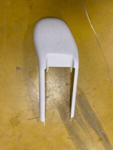 OSŁONA ZAŚLEPKA PROWADNICY FOTELA INFINITI Q50