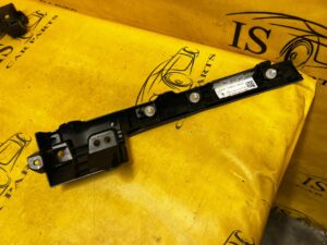 LISTWA BŁOTNIKA TYŁ LEWY FORD BRONCO 21- VELOCITY BLUE PEARL METALIC