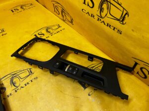 RAMKA OSŁONA DEKOR TUNELU ŚRODKOWEGO RENAULT MEGANE IV EU