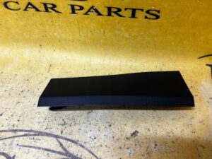 OSŁONA ZAŚLEPKA SŁUPKA A PRAWA TESLA MODEL 3 PRZEDLIFT