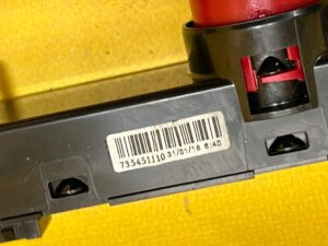 WŁĄCZNIK SPORT ŚWIATEŁ AWARYJNYCH FIAT 500 ABARTH