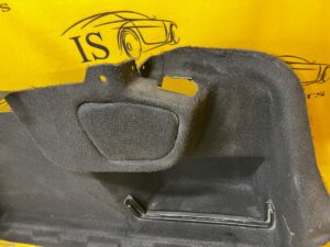 BOCZEK BAGAŻNIKA PRAWY TYŁ RENAULT MEGANE IV SEDAN