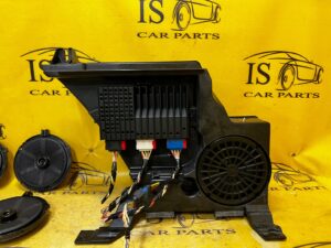 ZESTAW NAGŁOŚNIENIE GŁOŚNIKI WZMACNIACZ SUBWOOFER JBL PEUGEOT 508 I LIFT