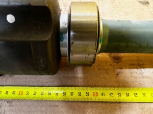 PÓŁOŚ PRZÓD PRZEDNIA PRAWY PRAWA NISSAN X-TRAIL T32 1.7 DIESEL H