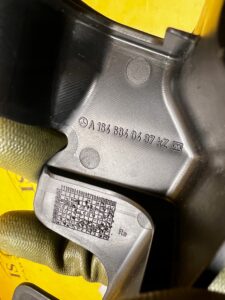 OSŁONA OBUDOWA WSPORNIK MOCOWANIE PODŁOGI MERCEDES GL X166