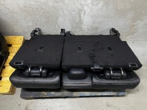 KOMPLET FOTELE KANAPA PRZÓD TYŁ SKÓRA AIRBAG ELEKTRYCZNE FORD BRONCO 21- EU