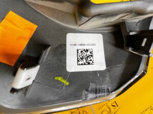 LISTWA DEKOR OBUDOWA KONSOLI FORD FIESTA MK8 EU