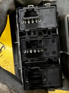 PRZYCISKI WIELOFUNKCJA OTWIERANIE KLAPY LEXUS RX 450H III 3 AL10