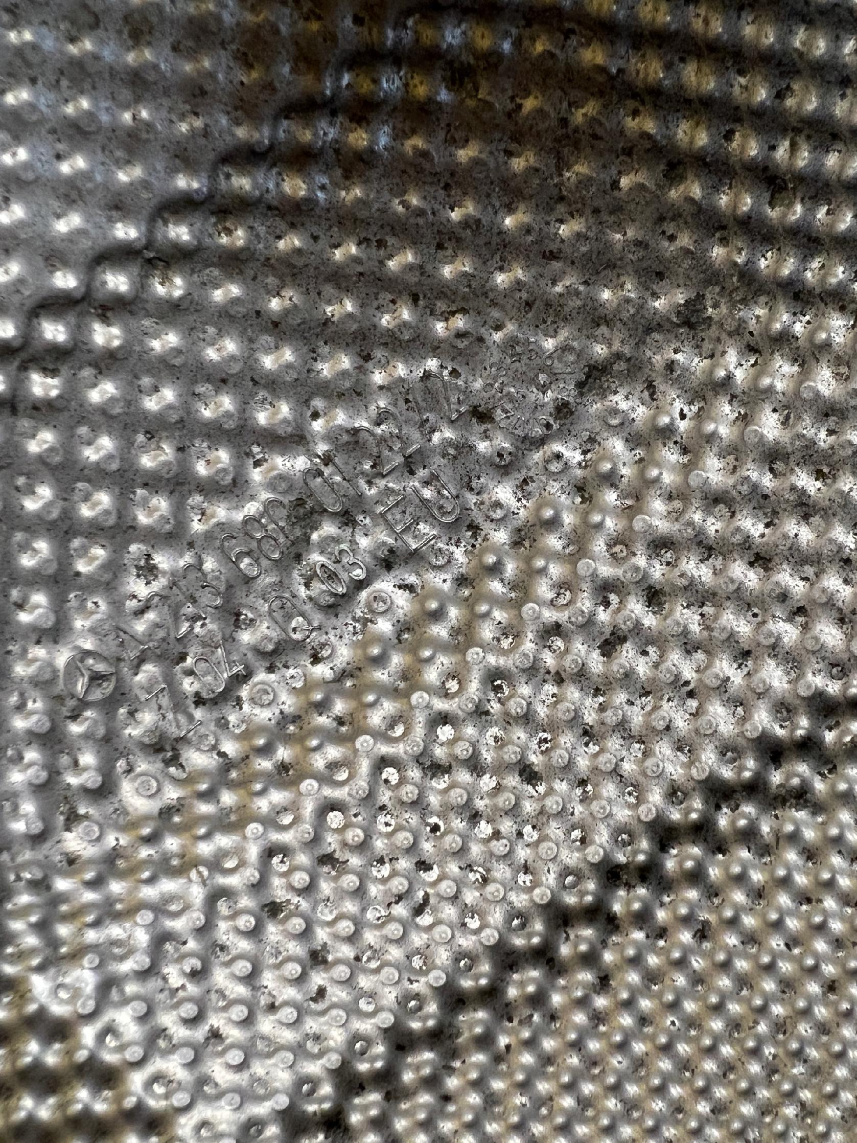 OSŁONA TERMICZNA WYDECHU MERCEDES E-KLASA W213 KOMBI