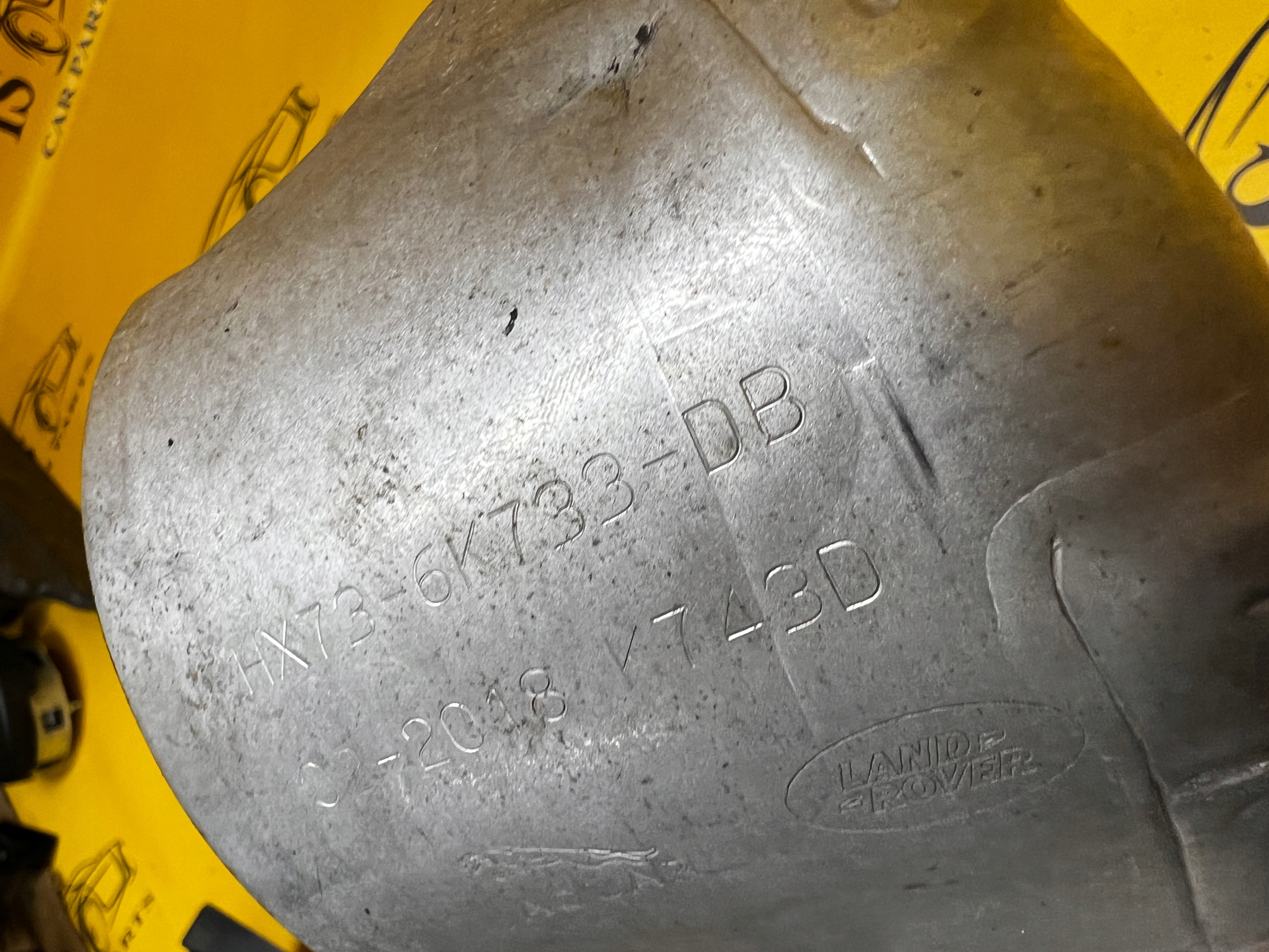 BLACHA OSŁONA TERMICZNA TURBINY TURBO RANGE ROVER VELAR L560 2.0i BENZYNA