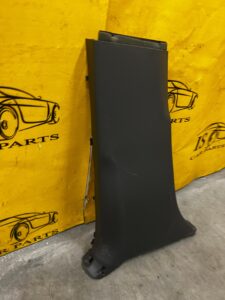 POSZYCIE OSŁONA OBUDOWA SŁUPKA ŚRODKOWEGO B LEWY MERCEDES GL X166