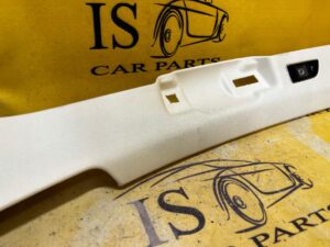 OSŁONA POSZYCIE TAPICERKA SŁUPKA D LEWA AUDI A8 D4 LONG