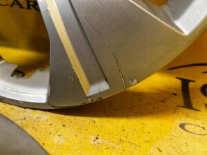 KOMPLET KOŁPAKI KÓŁ 15″ DACIA SANDERO III 2023R