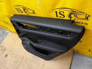 BOCZEK DRZWI BOSE PRAWY PORSCHE CAYENNE COUPE 9Y3 HYBRID