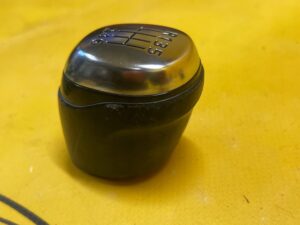 GAŁKA WYBIERAKA SKRZYNI BIEGÓW 6 BIEGOWA RENAULT MEGANE IV