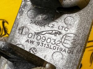 OSŁONA ZAŚLEPKA ZDERZAKA LEWA JAGUAR XJL X351