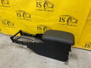 PODŁOKIETNIK SCHOWEK TUNEL ŚRODKOWY INFINITI Q70