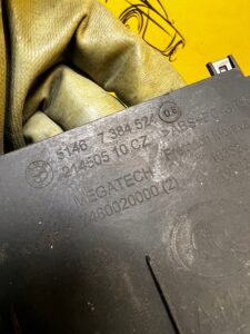 KRATKA NAWIEWU TYLNA PODSZYBIE OSŁONA BMW 5 G30