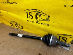 PÓŁOŚ PRZÓD PRZEDNIA PRAWY PRAWA PEUGEOT 3008 II 1.5 BLUE HDI