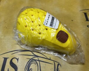 KOMPLET OCHRANIACZ KOLANA MAŁY LEWY PRAWY NOWY OEM