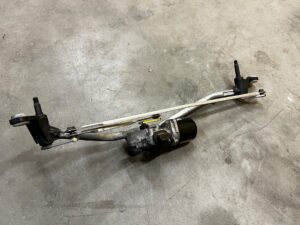 MECHANIZM SILNICZEK SILNIK WYCIERACZEK DACIA DUSTER II LOGAN II SANDERO II