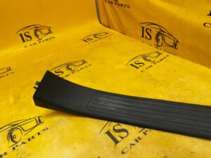 PLASTIK OSŁONA PROGU TYŁ LEWY MERCEDES GL X166