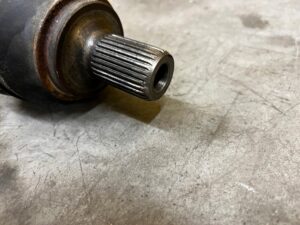 PÓŁOŚ PRZÓD PRZEDNIA PRAWA PRAWY MERCEDES CLA C117 2.2 DIESEL